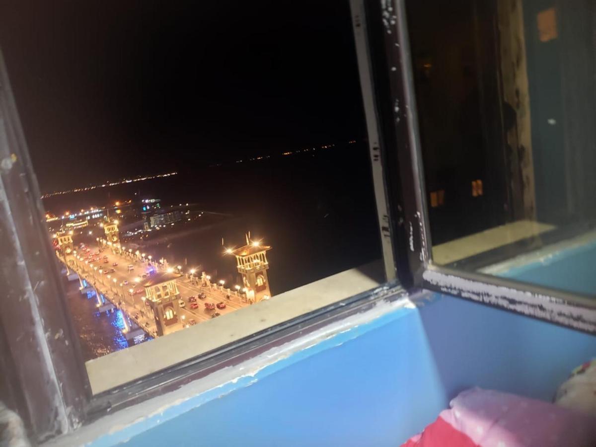 Stanley Bridge * Alexandria